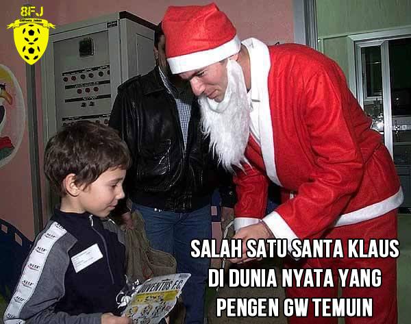 Dan tahukah kamuu.. Zidane beragama Muslim dan tetap cinta perbedaan broo!! #Respect #PatutDitiru "<a href="/8Footy_Jokes/">8FootyJokes.blogspot</a>