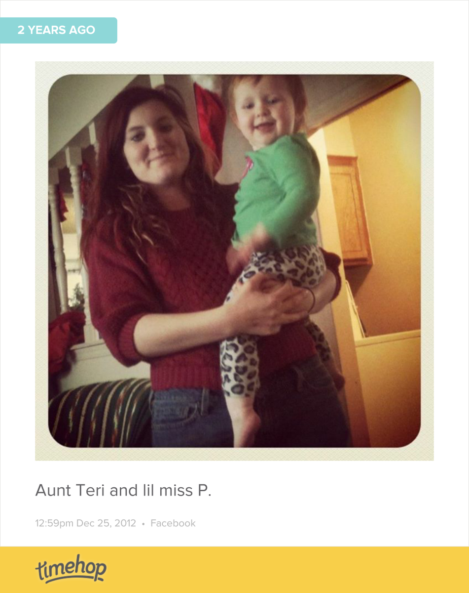 Kaseylea26's tweet photo. 2 years ago on Christmas. My sweet sis and sweet daughter! She loves her aunt Teri soooo much!!! http://t.co/0Br25L4Rvo