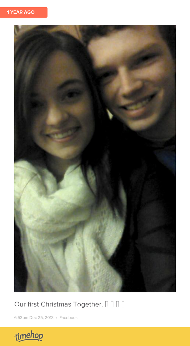 jillann101's tweet photo. last year's Christmas :) http://t.co/kZKJTNfrab http://t.co/NJZJD41LEx