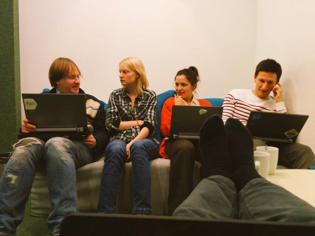 grand_sbor's tweet photo. Ещё одна встреча #opencorpora http://t.co/BuimiIyCgW