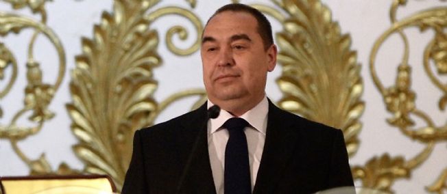 LePoint's tweet photo. Ukraine : un accord sur l'échange de prisonniers conclu : http://t.co/zt0H7KzhMM #Plotnitski http://t.co/ojtOPHGiqp