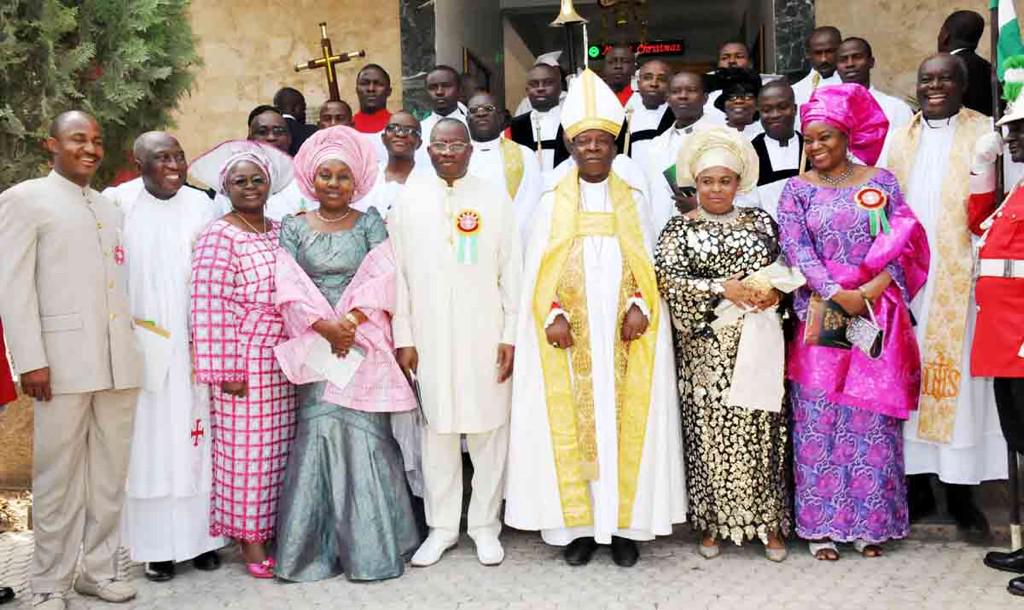 Photos Goodluck Jonathan celebrates Christmas at Church Service