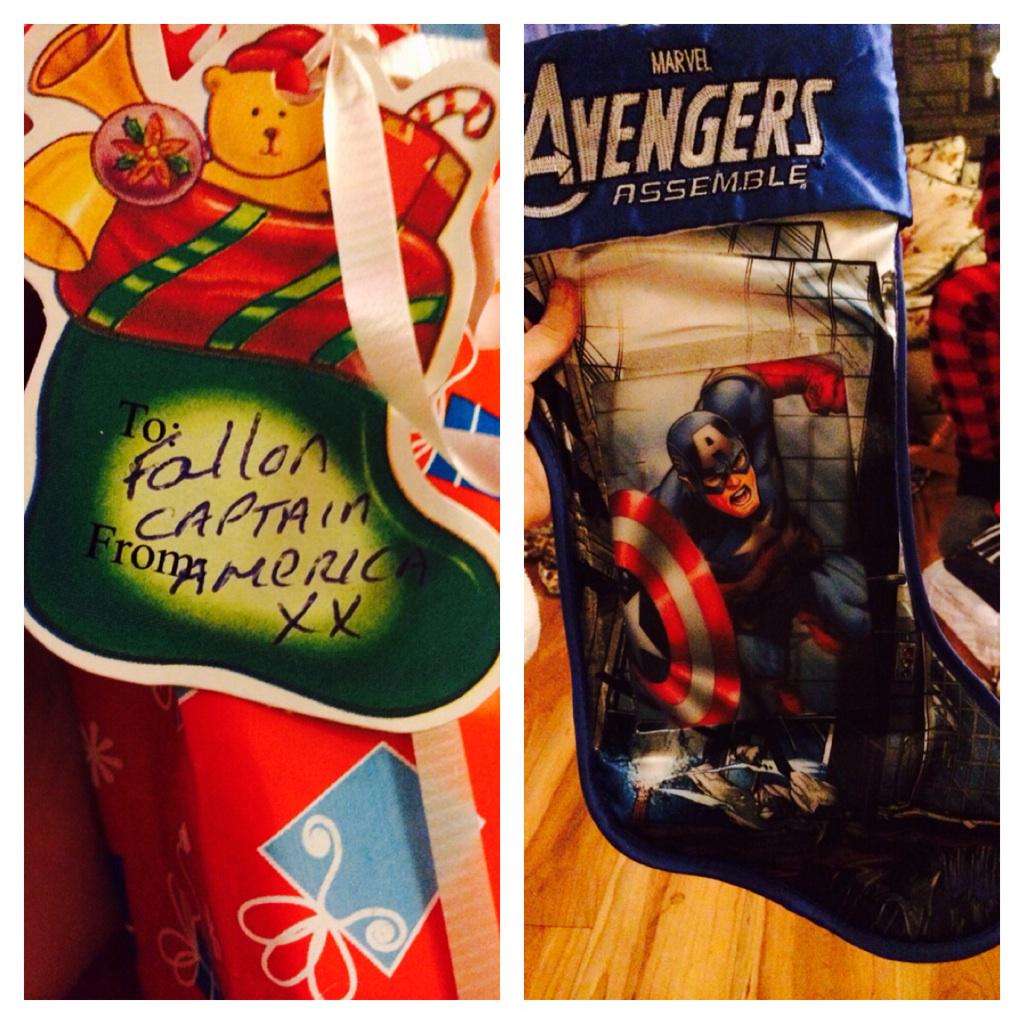 FallonRaye's tweet photo. Thanks @CaptainAmerica ;) #MerryXmas @Marvel http://t.co/Fj0oIsRS0d