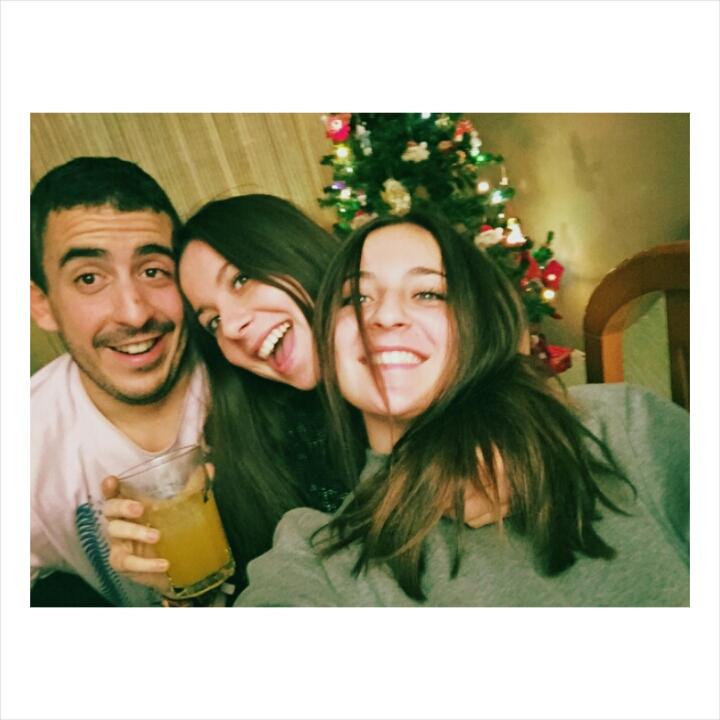 LuciGarcia_98's tweet photo. Feeeeliz Navidaaaad 💝🎄🎅👅🙈 http://t.co/aZzxuZtsKn