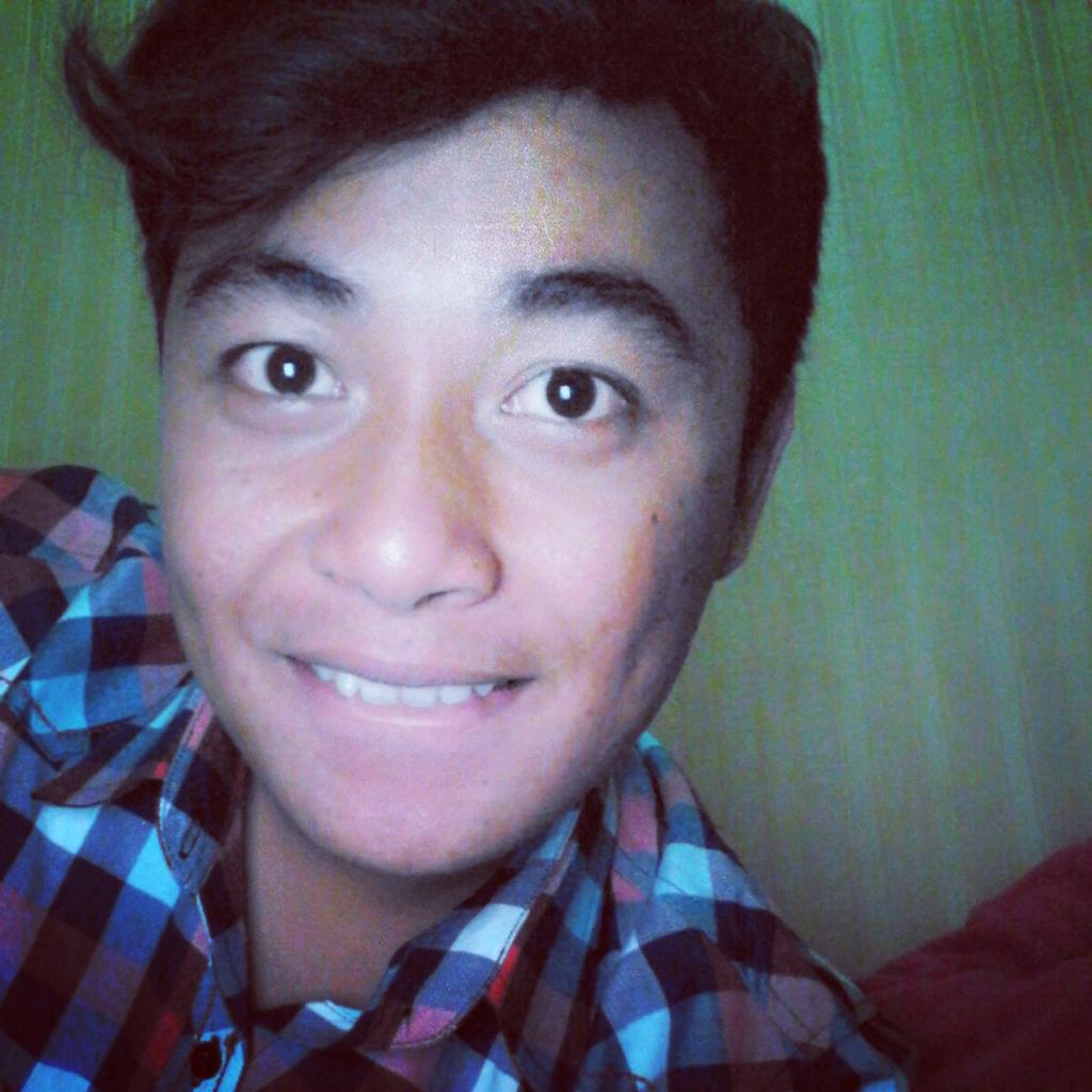 BastianHand's tweet photo. Ddd http://t.co/EzbJk59OK0