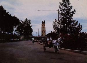 infoSumbar's tweet photo. Kalau ini Jam Gadang tahun 1970 http://t.co/7pTTUdxxb6