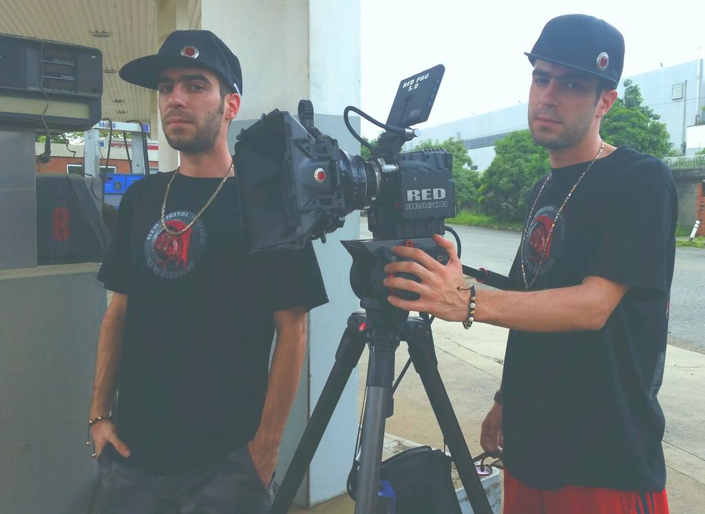 FutureVisionMP's tweet image. Future Vision twins