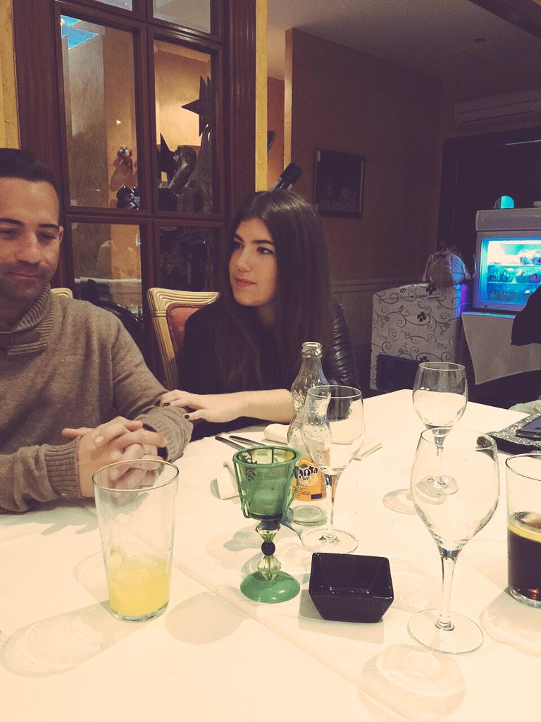 amaliayelamos's tweet photo. Feliz día de Navidad. 🎄 http://t.co/TXLOnQeS5F