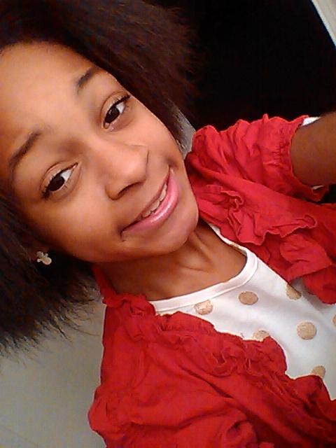 ashantibrown201's tweet photo. Merry Christmas twitter http://t.co/Rox68VOxqM