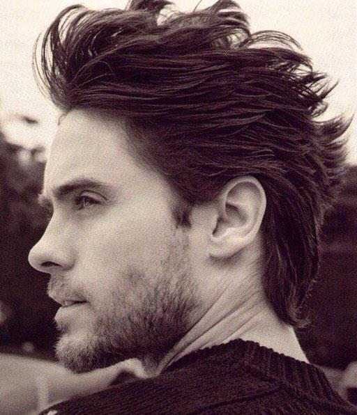 - Как ты думаешь, сколько ему лет? 
- 30?
- Сегодня 43

#HappyBirthdayJaredLeto