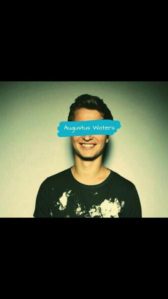 tfios_infinitys's tweet photo. MERRY CHRISTMAS Y'ALL🎅💖 #tfios http://t.co/dAEQkljBr8