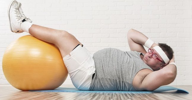 JOEdotie's tweet photo. 6 ways a GAA player can enjoy Xmas and still be fit for pre-season in January http://t.co/7GvB5IL0ce http://t.co/lc1fgJBRHk