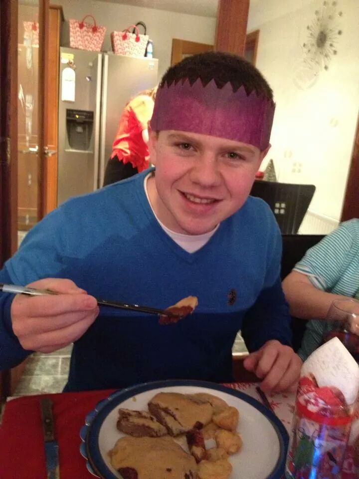 23rdWSJUnit65's tweet photo. Craig, Cameron & Jack D all getting in on the #chopstickchristmas action! Good work #unit65 #japan2015 @ukcontingent http://t.co/Rw5QpfUczW