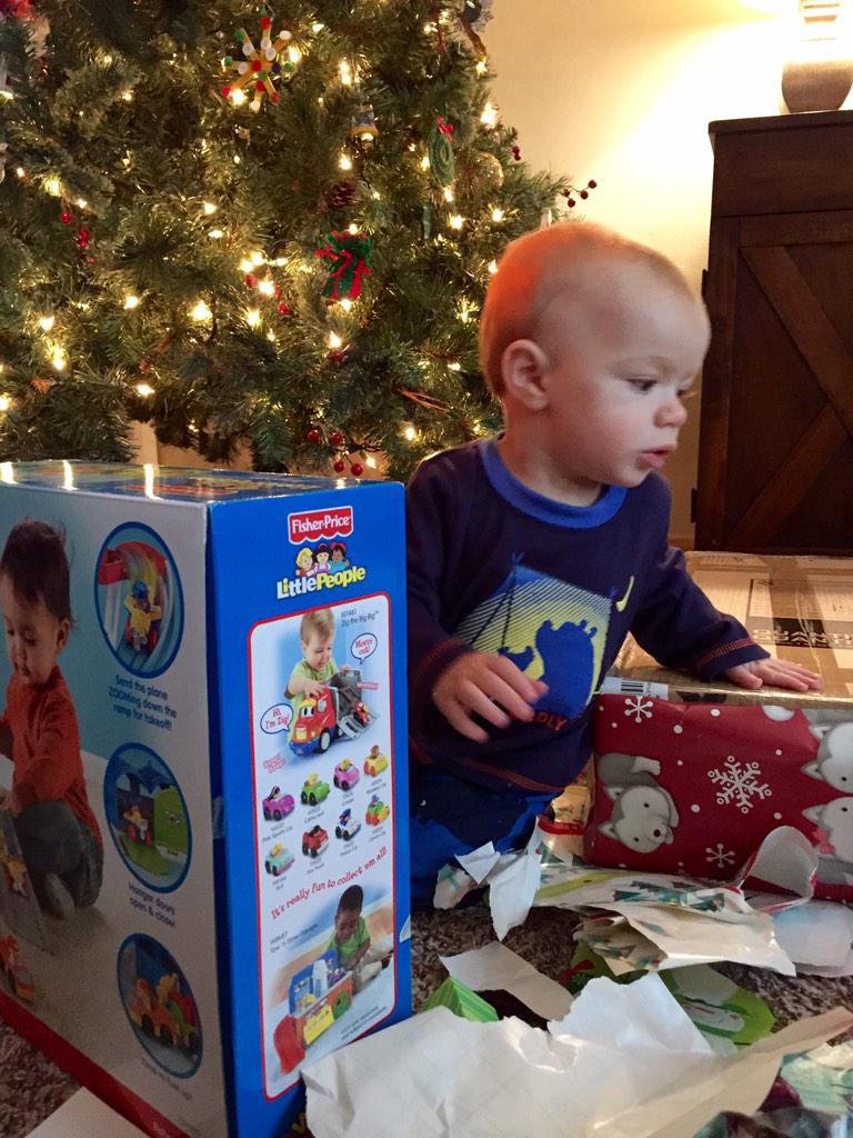 teecyclexavier's tweet image. Merry XMAS.