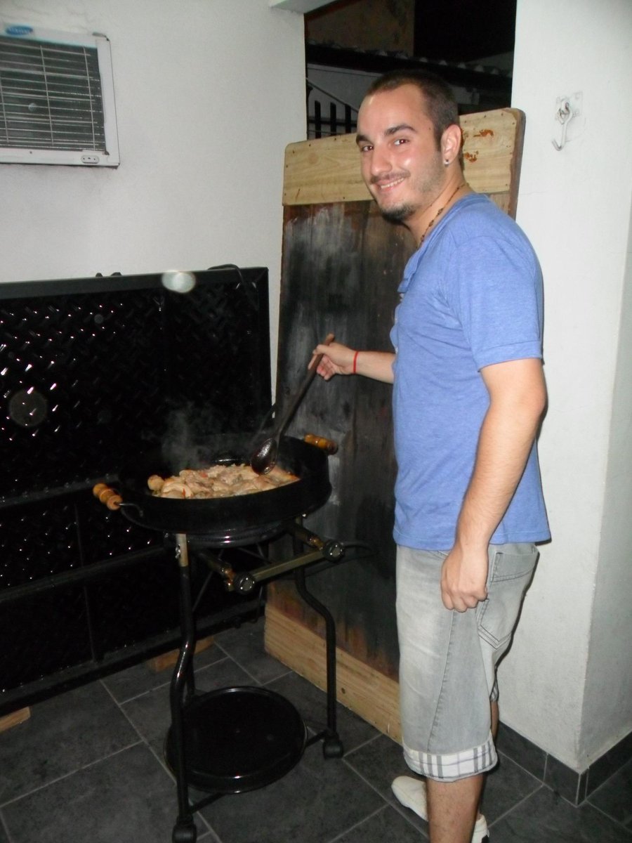 okgomoby's tweet photo. #PolloAlDisco #Cocina #MasterChefModeOn http://t.co/MsZiFsMYZt