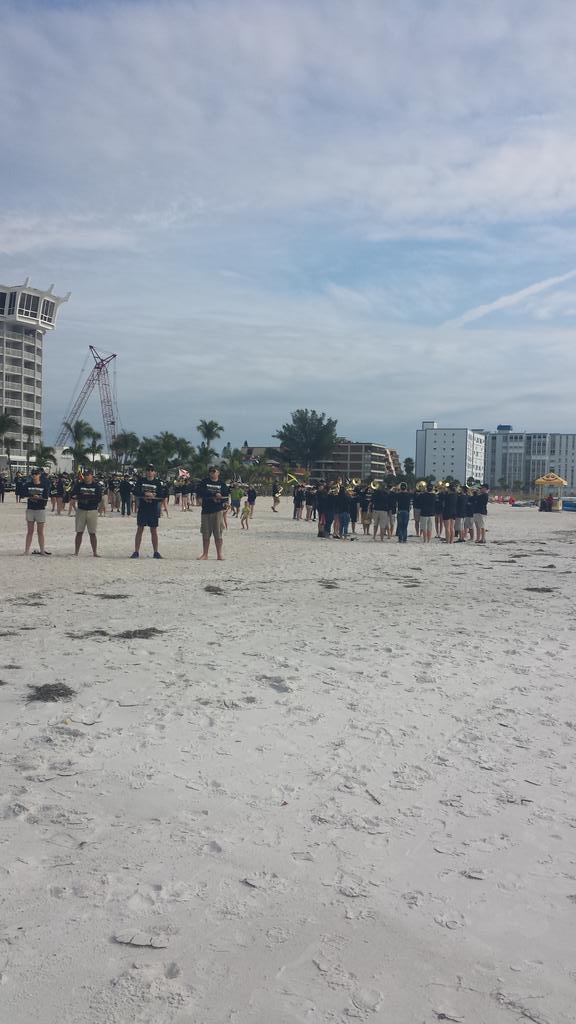 BeachAfterDark's tweet image. Battle of the bands for Bitcoin. At Sirata!