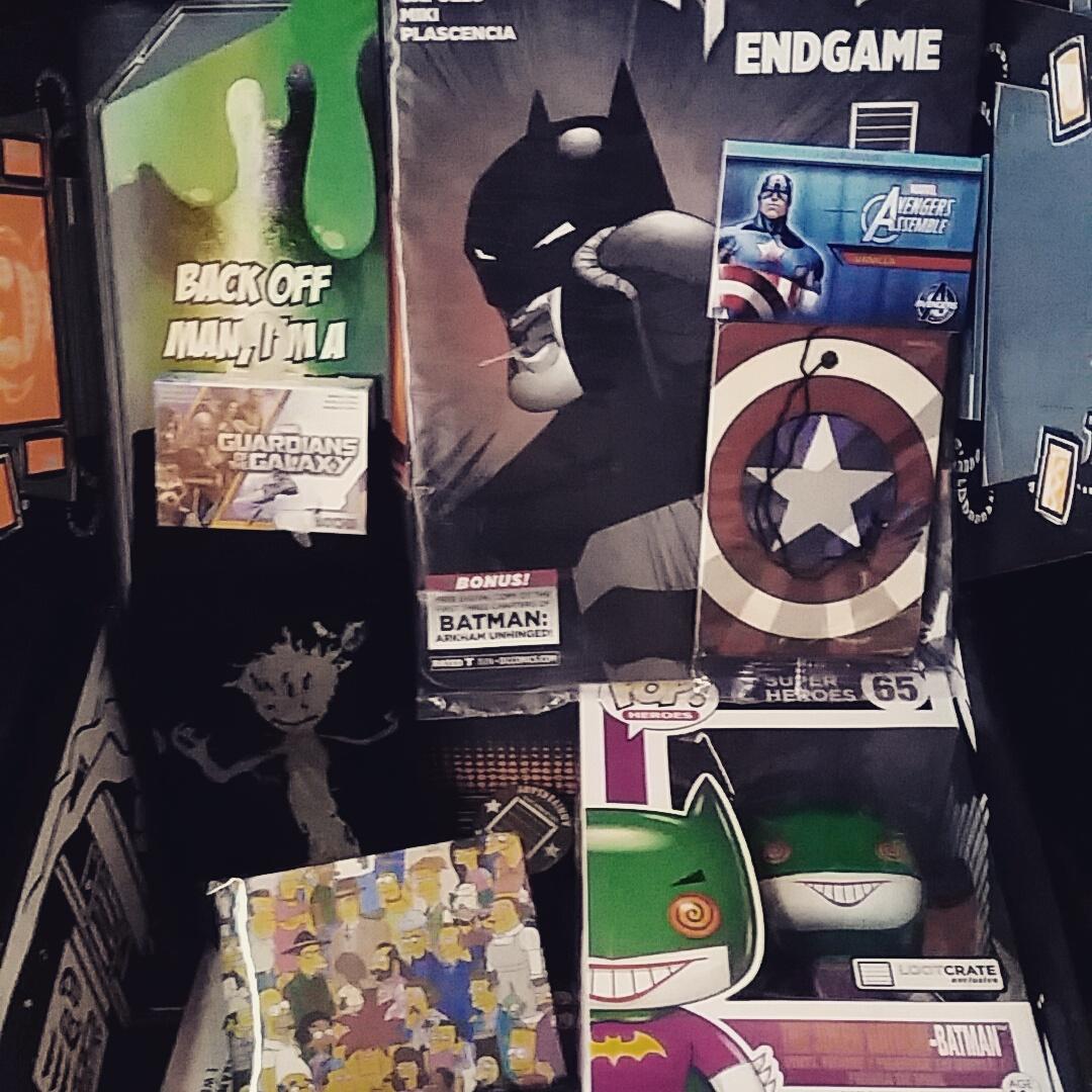 Com_Works's tweet photo. ComWorks will be open at 2 today.Come today and get a raffle ticket to win this months lootcrate.MerryChristmas guys http://t.co/4jSXJSipny