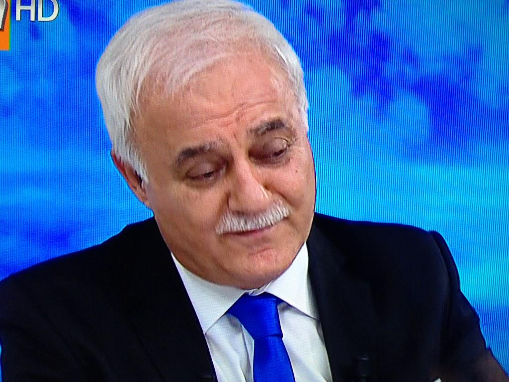 TV'yi açtım, bununla karşılaştım. "Bakalım o tabut mezara girecek mi?..Az sonra.."dedi ve reklama girdi.. Bekliyoruz.