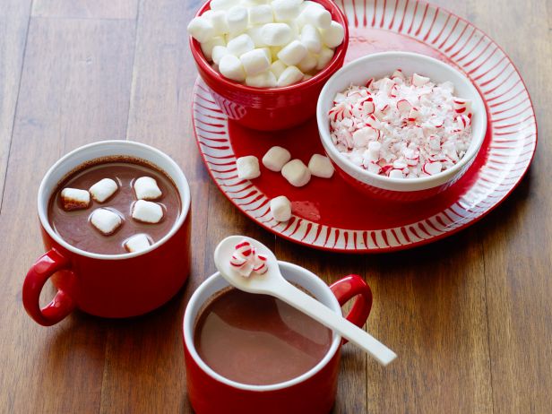 FoodNetwork's tweet photo. Recipe of the Day: Slow-Cooker Peppermint Hot Chocolate http://t.co/PRpCB9kPW5. http://t.co/Arhmtm1xsx