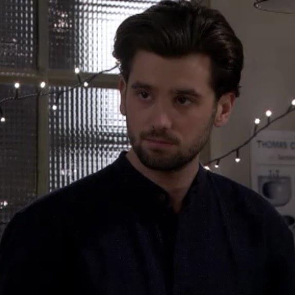 GabyBlaaserTwit's tweet photo. Schatteke! 😍😊❤️ #RuudFeltkamp
#noud #gtst 💕 http://t.co/fz2QtDtD5E