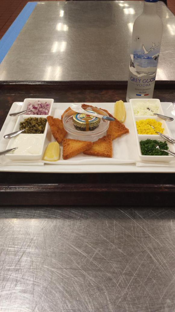 Bskelding's tweet photo. Royal Ossetra #Caviar special in the Main Dining Room tonight @the_greenbrier with #GreyGoose vodka http://t.co/7XA0nOQzV7