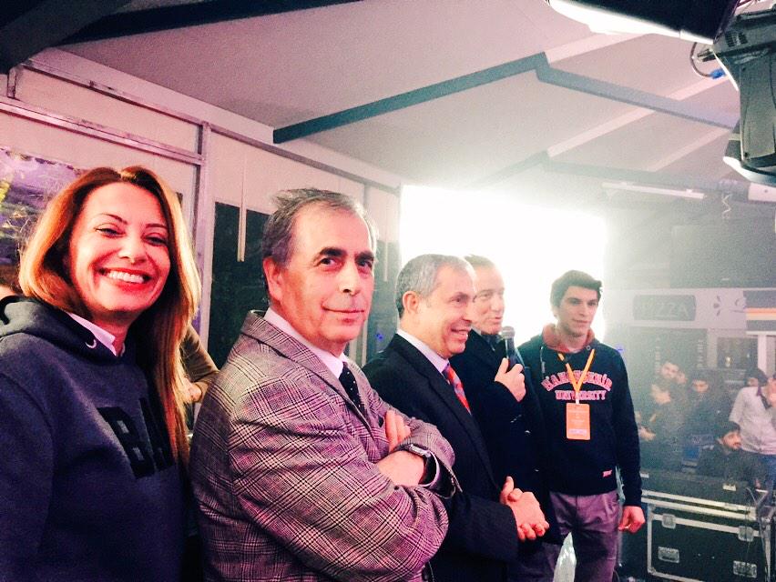 Tüm Bahçeşehir burada demiş miydik? "#BAUdaYeniYil selfie"si bi' harika!