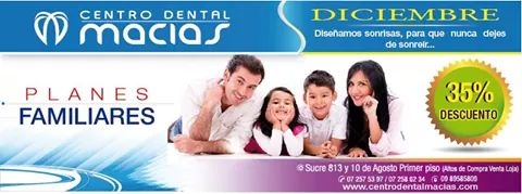 centrodentalmacias.com