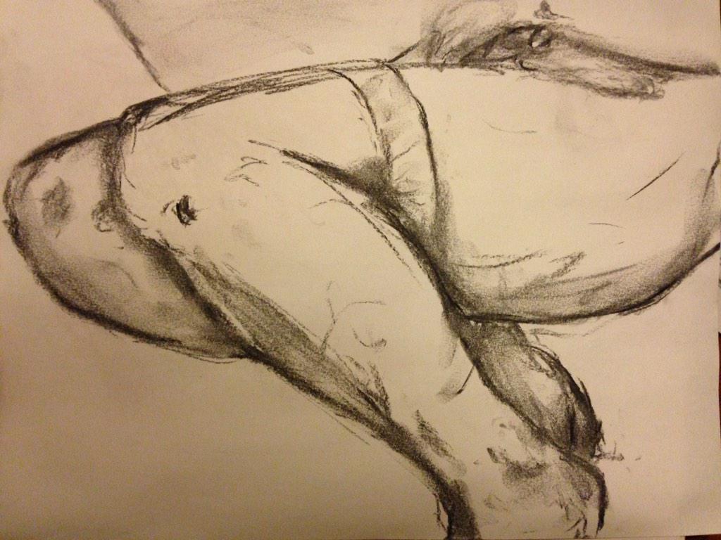 TM_Artistry's tweet photo. Minute #charcoal #drawing if my wife's legs! That extra 30 sec. Sure helps! #art #sketch #practice http://t.co/riibHo9J3P