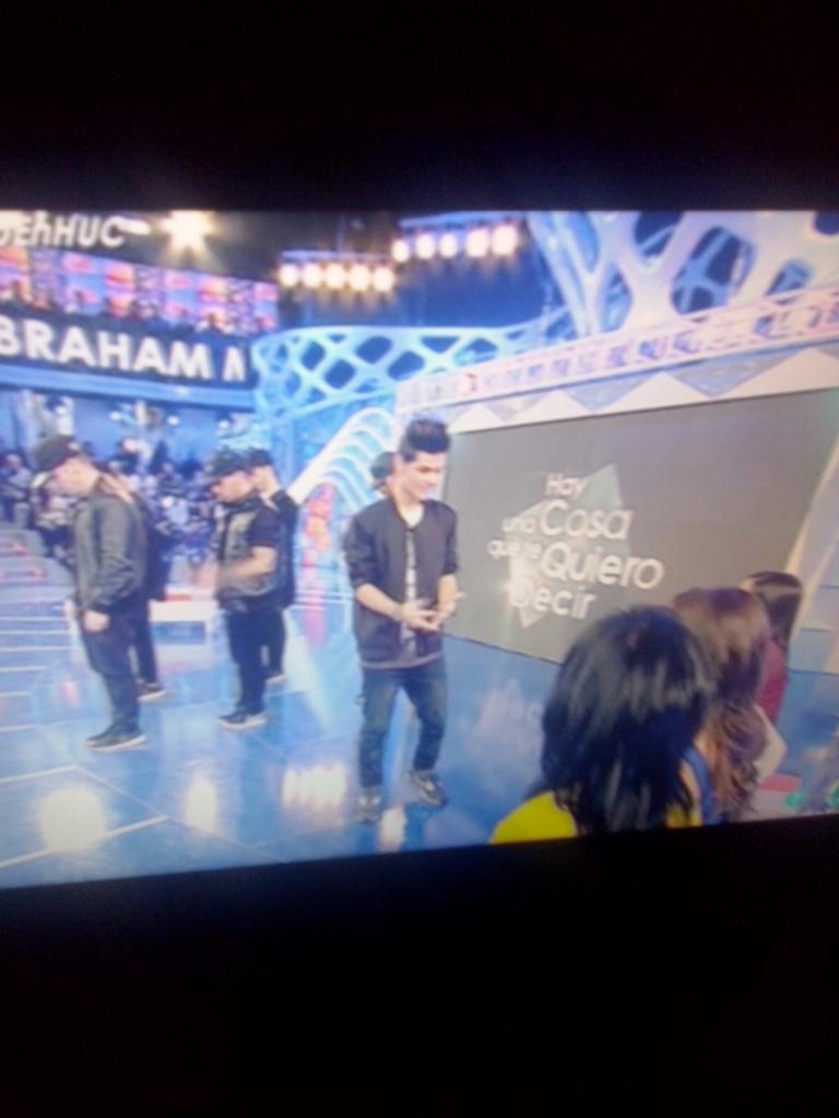 two_lis's tweet photo. @AbrahamMateoMus el mejooor mi niño siempre haciendo el bn
#AbrahamMateoHUC historias conmovedoras he llorado y todo http://t.co/2RVCEvKL2o