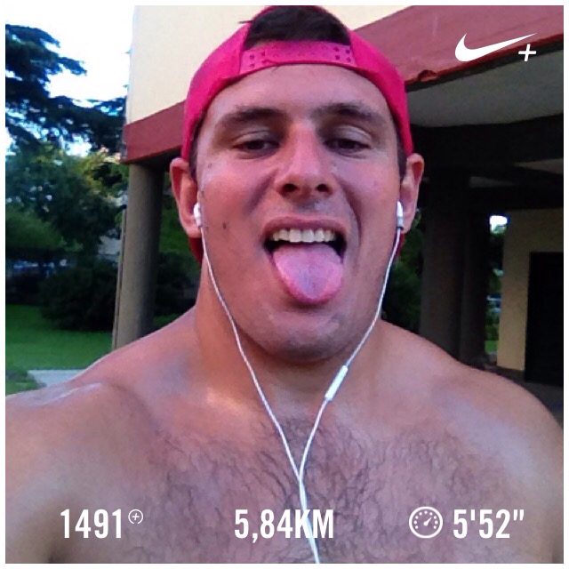 Pantuflashh's tweet photo. Acabo de correr 5,84 km con Nike+. http://t.co/KZWc6eT9dZ #nikeplus http://t.co/JIQLcVFHwm
