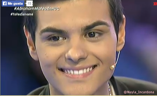 Nayla_Incardona's tweet photo. @AbrahamMateoMus #AbrahamMateoEnHUC Tu GOLDEN HEART es ENORME,es hermoso verte emocionado por historias como esas♥w http://t.co/Q6l7C6F3jk