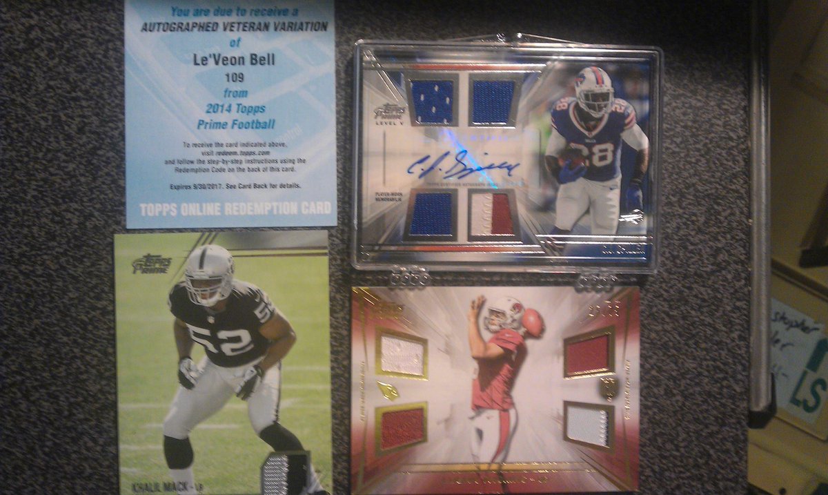 Cmillzzzzzzz's tweet image. Four solid hits out of my favorite product every year #ToppsPrime from @toppscards !!! Can't beat it! #ChristmasHits