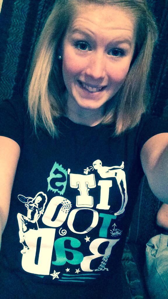 whitneyylogan's tweet photo. @HEELZiggler now I'm officially ready to watch you "Steal the Show" in Nashville!!! #wweraw #WWEChristmas http://t.co/qKJIsaVN0Y