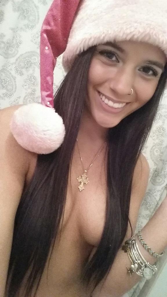 3 pic. Merry Christmas loves! 🎅💋 Is it okay that I've been naughty this year?! http://t.co/n87C2U3qas