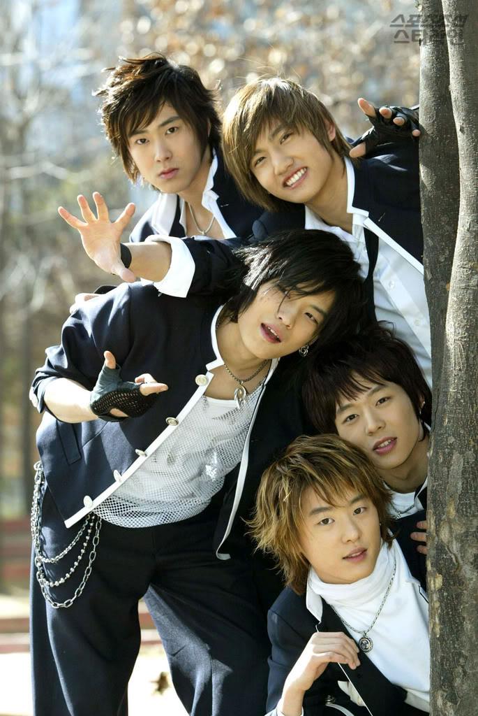 #11yearsWithTVXQ Time has gone by so fast. Thank you for existing. 사실은 니가 있으니까 나 여기까지 왔어 늘 고마워