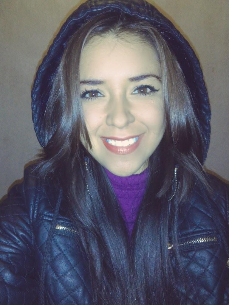 _BrendaGarciaPS's tweet image. Espero que la hayan pasado genial ayer. ♡