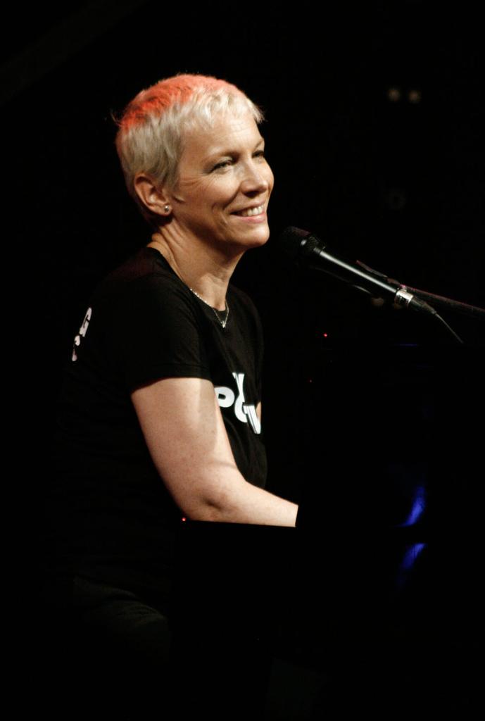        Happy 60th Birthday to 
Annie Lennox                      