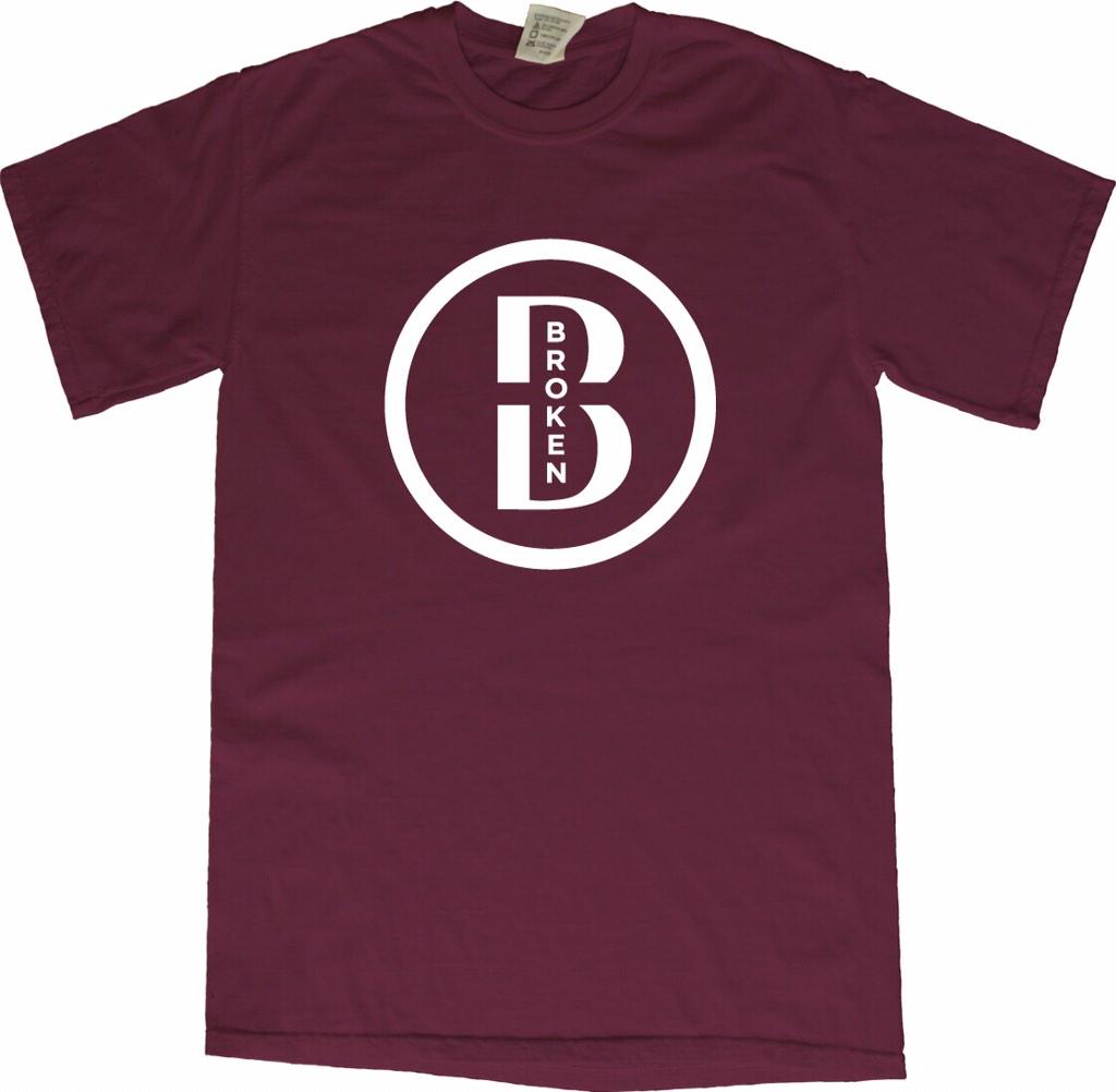 brokenapparelco's tweet image. If there wasn't one under the tree, we can put one in your hands. 25% off orders $40 or more. #MoreChristmas