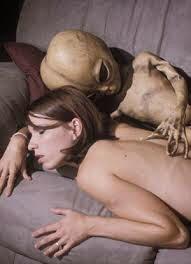 AlienDeLuna's tweet photo. Mi NAVIDAD 👽👽👽 http://t.co/lXrZKOMlN4