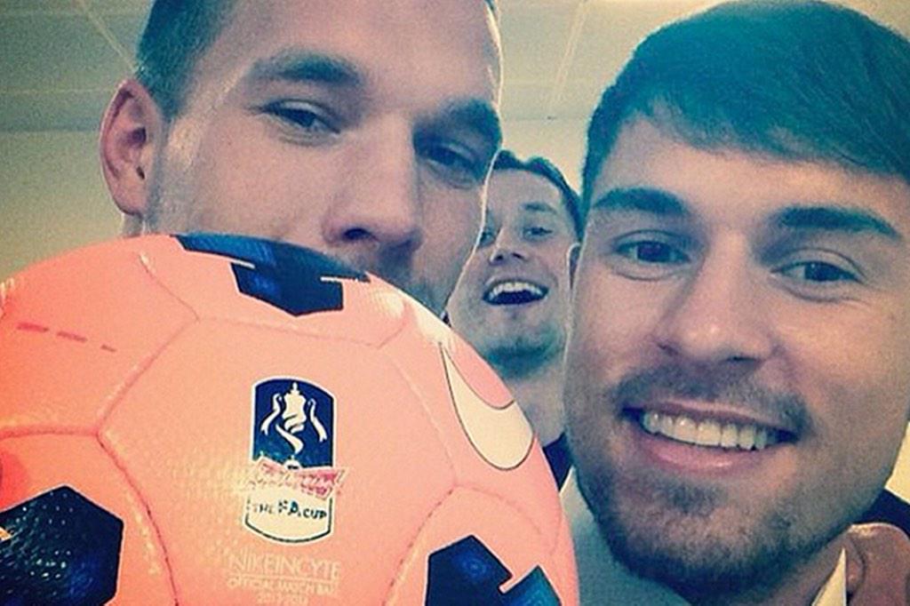 Happy Birthday Aaron Ramsey <3 