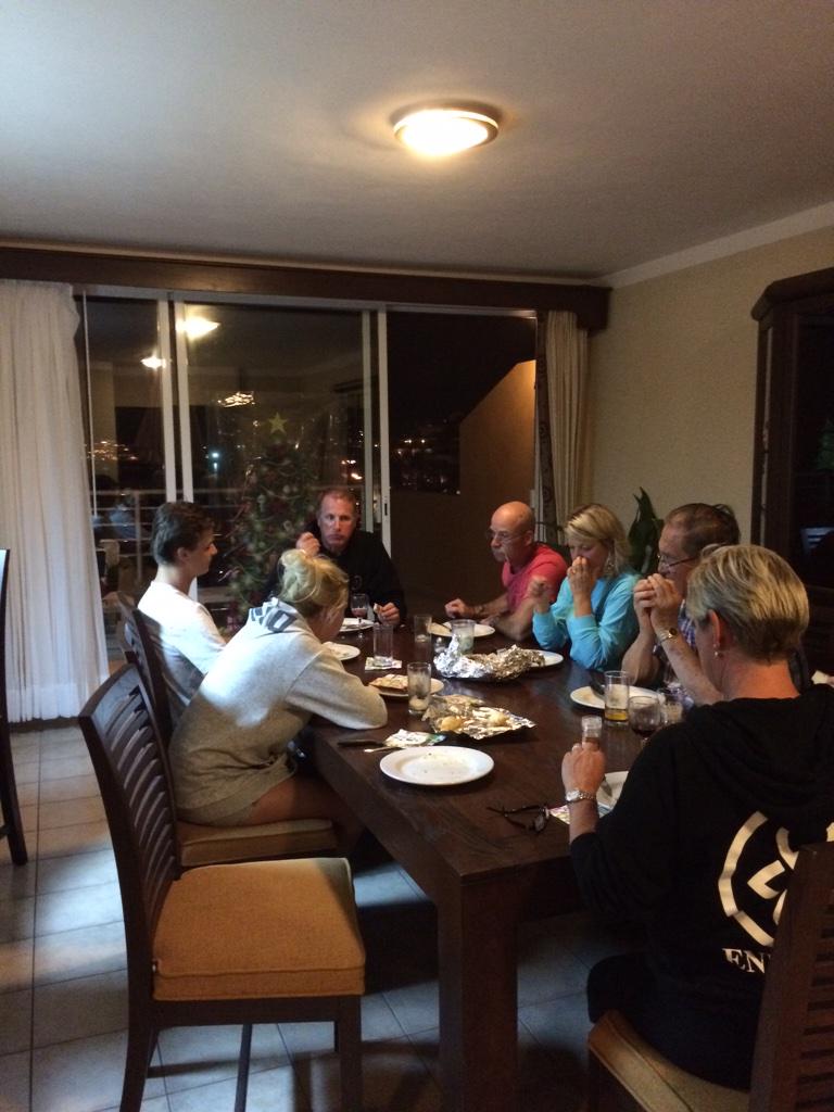 dalton_pascale's tweet photo. Christmas dinner in cabo http://t.co/IK8RNyWSNR