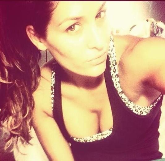 xFearlessQueenB's tweet image. Which one should be Icon?😍