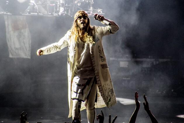 Hi .. Happy Birthday .. Jared Leto .. <3 