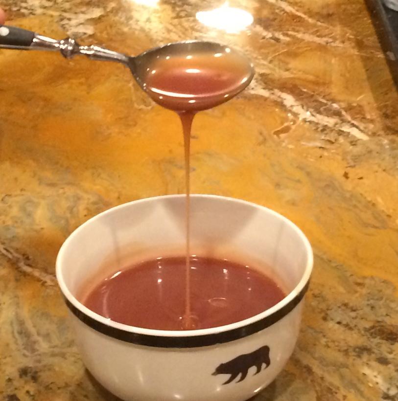 YeardleySmith's tweet photo. Homemade caramel sauce made by yours truly. #MerryChristmas #HeavenonEarth #ProposalWorthy http://t.co/8GgFB7vkrK