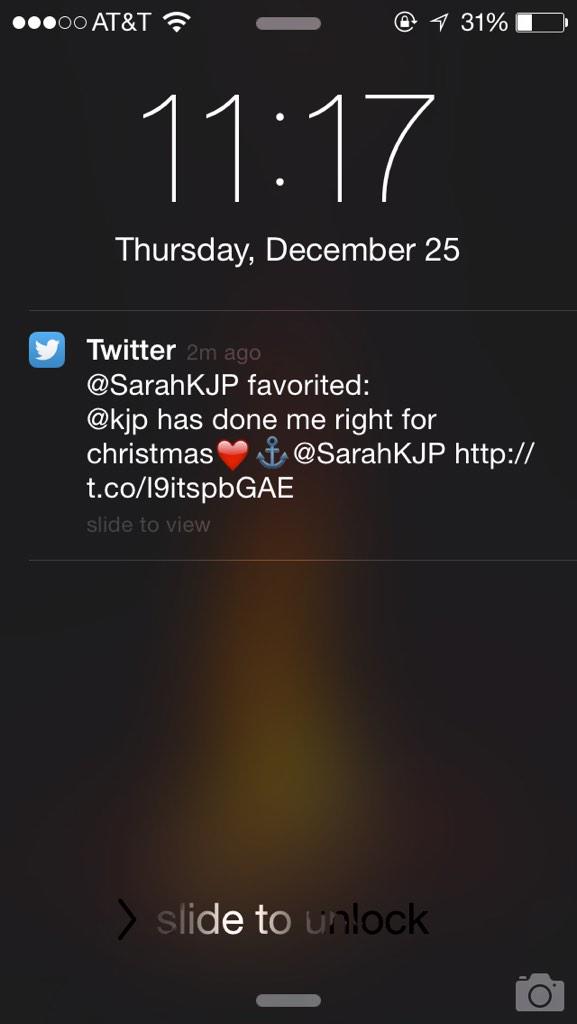 Hannah4Enge's tweet photo. My day couldn't be made more by the simplest things 🎄⚓️@KJP @SarahKJP http://t.co/kYIB7T0CJG