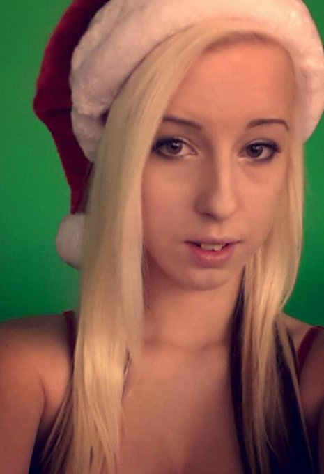 I was naughty enough to get all the good toys this year😗🎅🎁🎄 #MerryChristmas #naughty #Santa http://t<a href="/tag/merrychristmas"class="tags"><span>#merrychristmas</span></a><a href="/tag/santa"class="tags"><span>#santa</span></a><a href="/tag/naughty"class="tags"><span>#naughty</span></a>