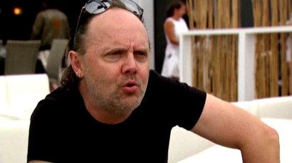 HAPPY 51ST BIRTHDAY LARS ULRICH!! 
