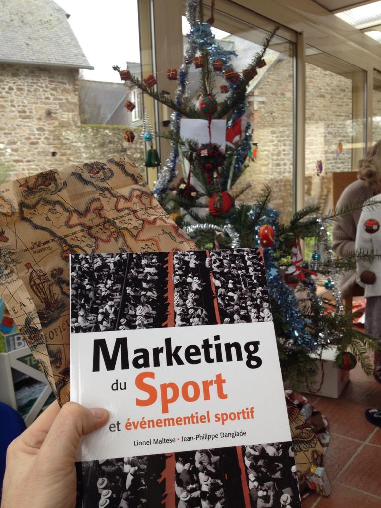 Merci père Noël! <a href="/jpdanglade/">Danglade JP</a> <a href="/LionelMaltese/">Lionel Maltese</a>