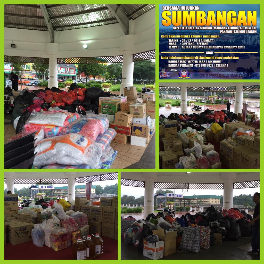mdkotatinggi's tweet photo. Sumbangan msykt KOTA TINGGI utk mangsa Banjir #PantaiTimur #mdkt @khalednordin @LatiffBandi @JohorTimes http://t.co/3V980AVsL4