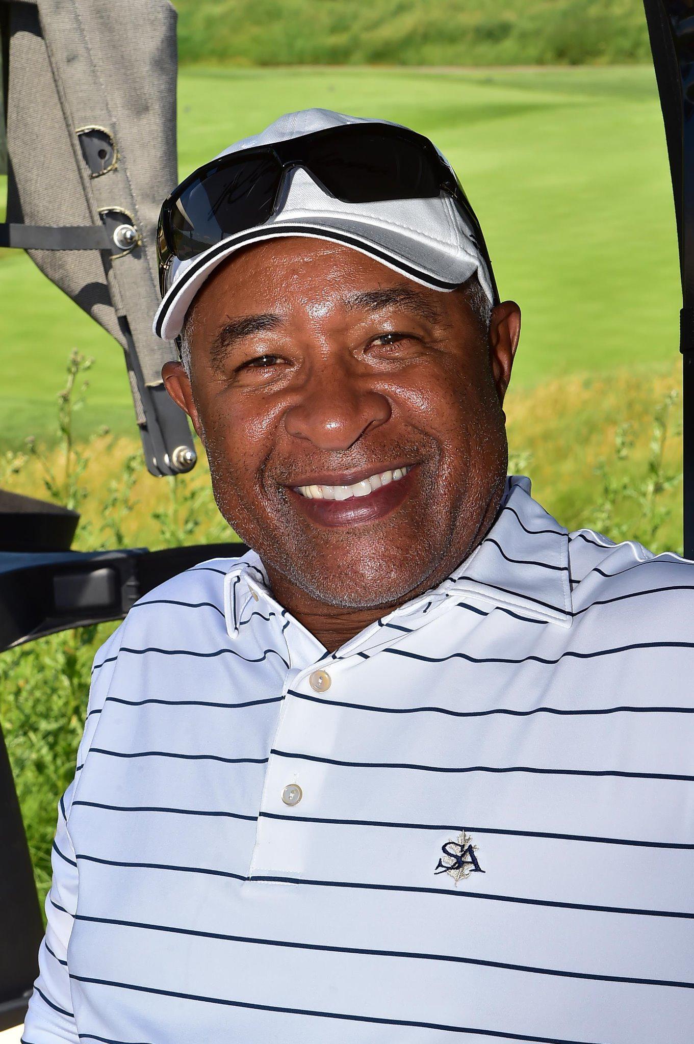 Happy 60th Birthday to our friend Ozzie Smith - see you on the links in 2015! 